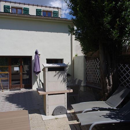Maison De Charme Avec Jardin A 10Mn De Paris Nanterre Exterior photo