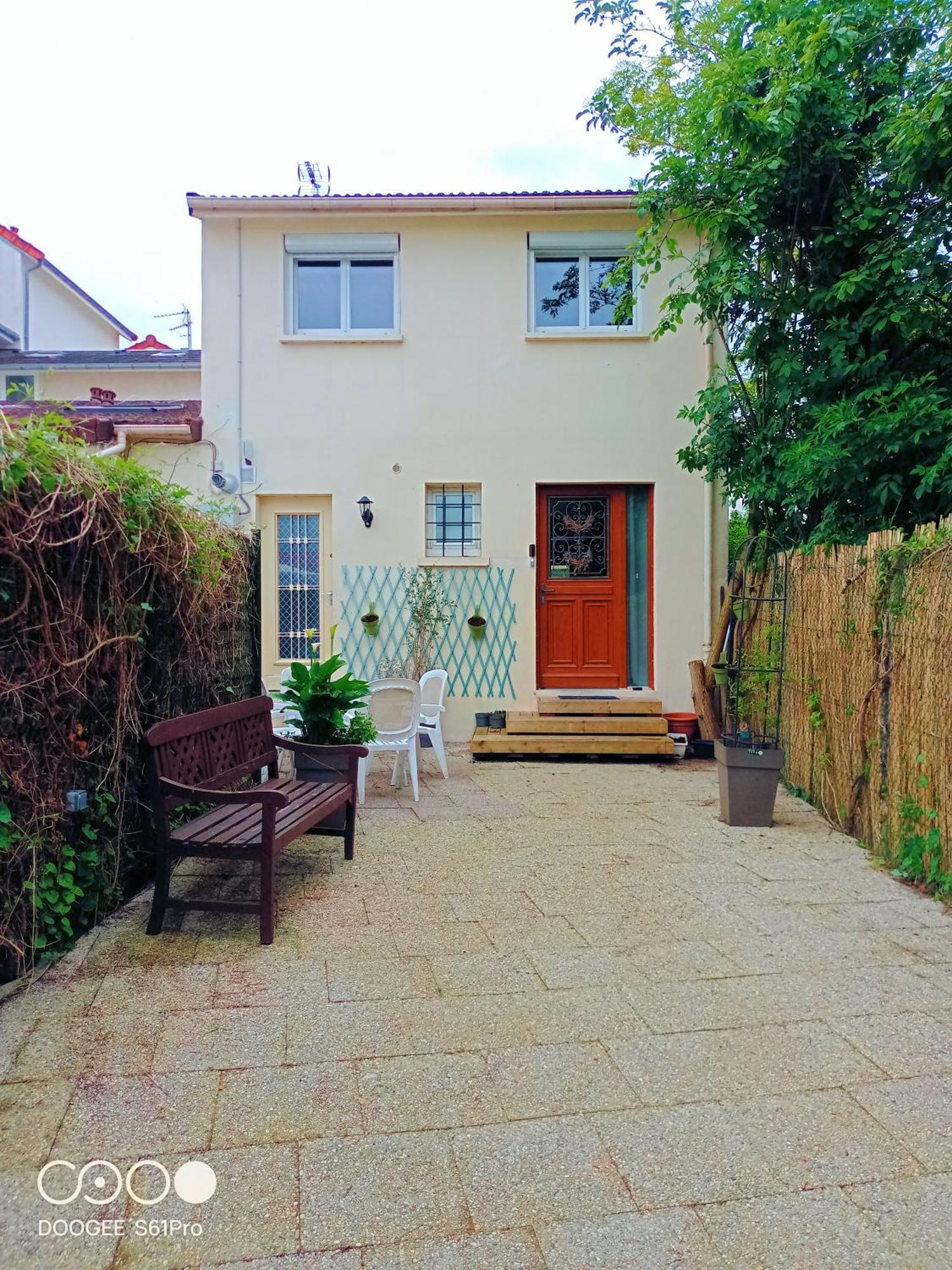 Maison De Charme Avec Jardin A 10Mn De Paris Nanterre Exterior photo
